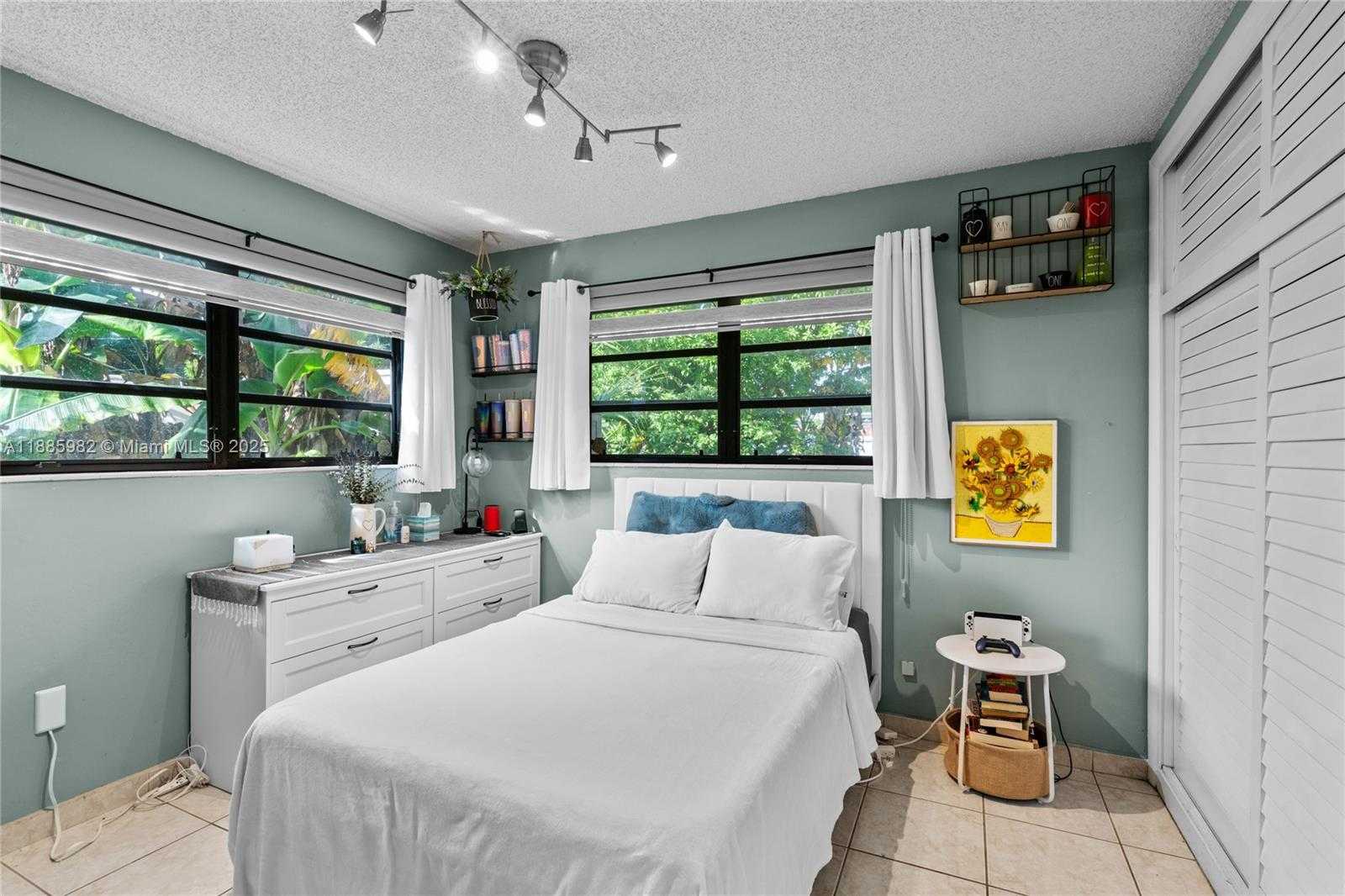 Small Image of 5430 WEST 14TH AVE, Hialeah Number 25