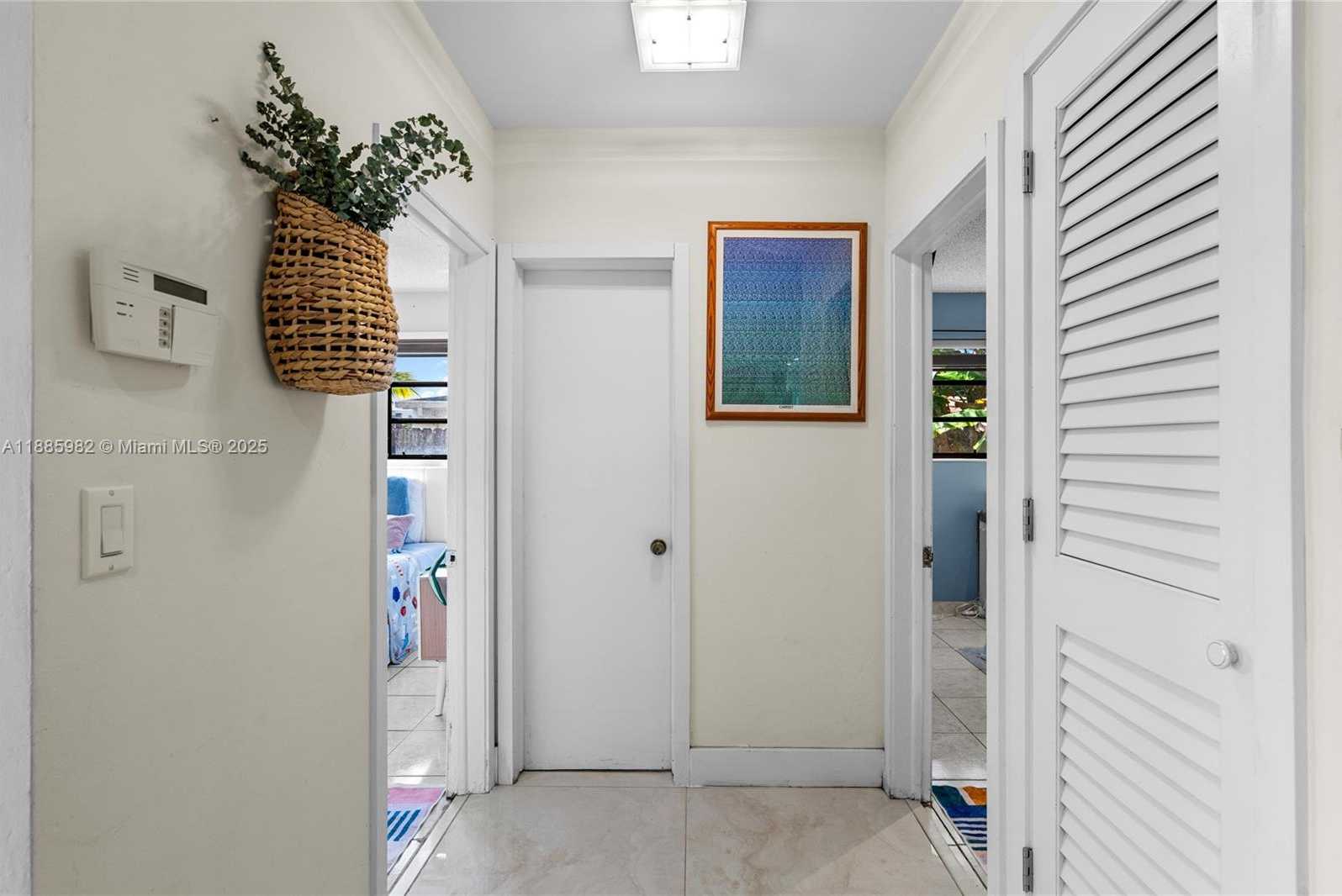 Small Image of 5430 WEST 14TH AVE, Hialeah Number 26