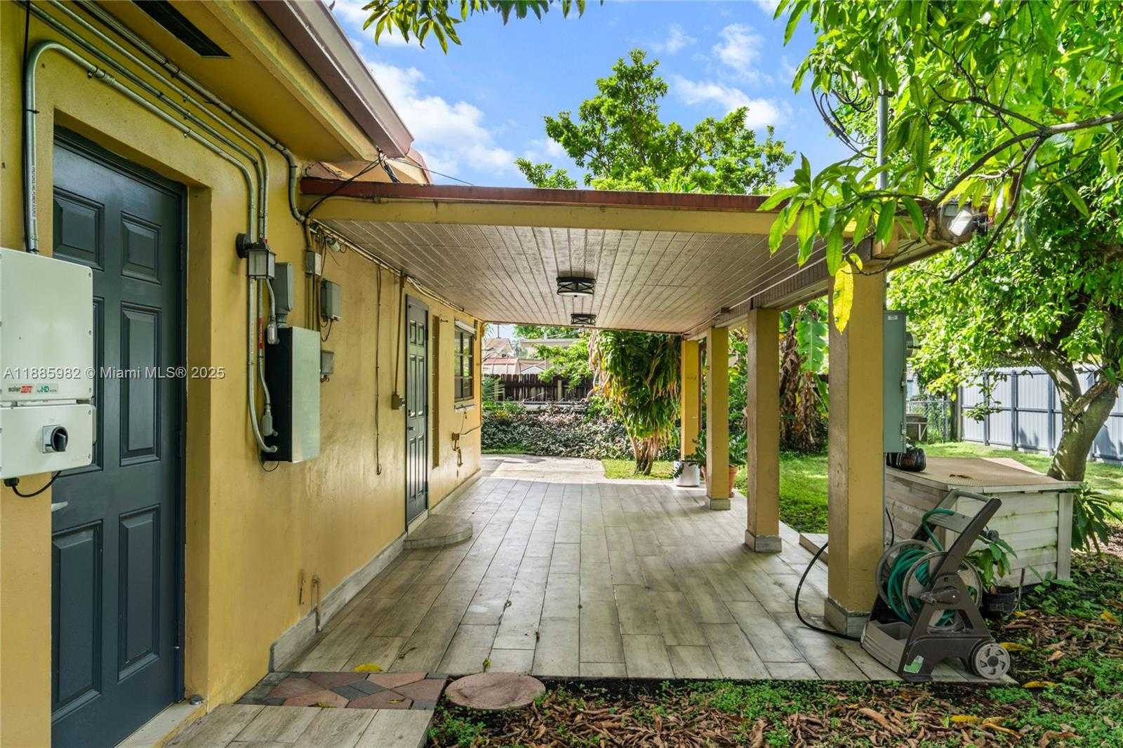 Small Image of 5430 WEST 14TH AVE, Hialeah Number 38