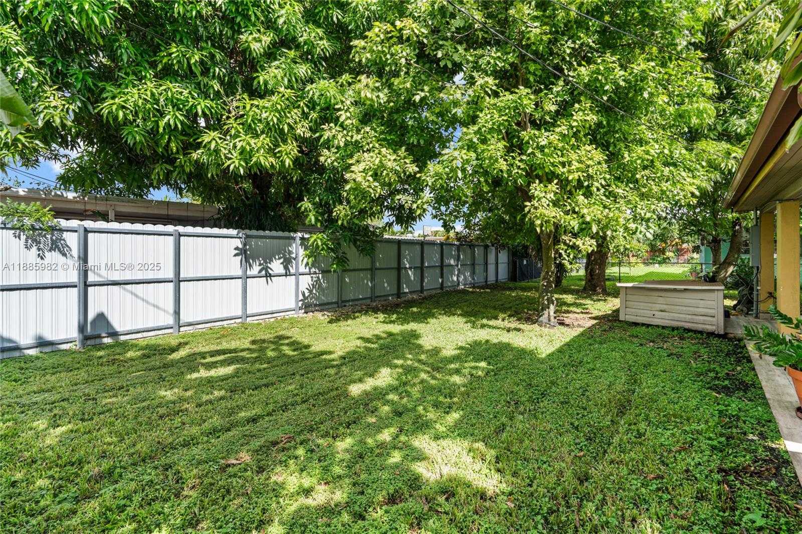 Small Image of 5430 WEST 14TH AVE, Hialeah Number 39