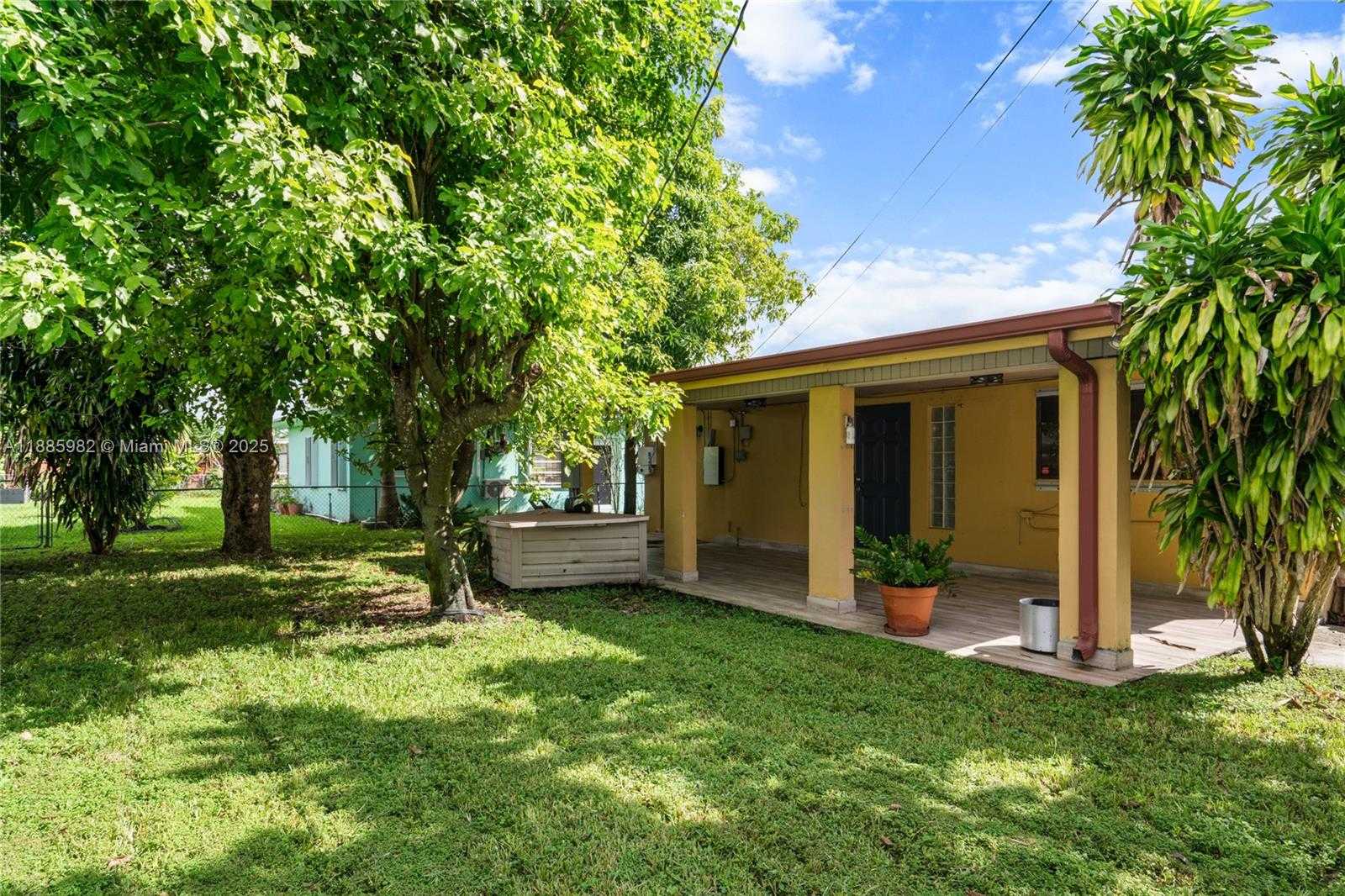 Small Image of 5430 WEST 14TH AVE, Hialeah Number 41