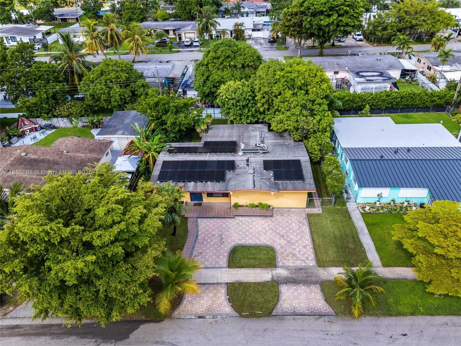 Small Image of 5430 WEST 14TH AVE, Hialeah Number 45