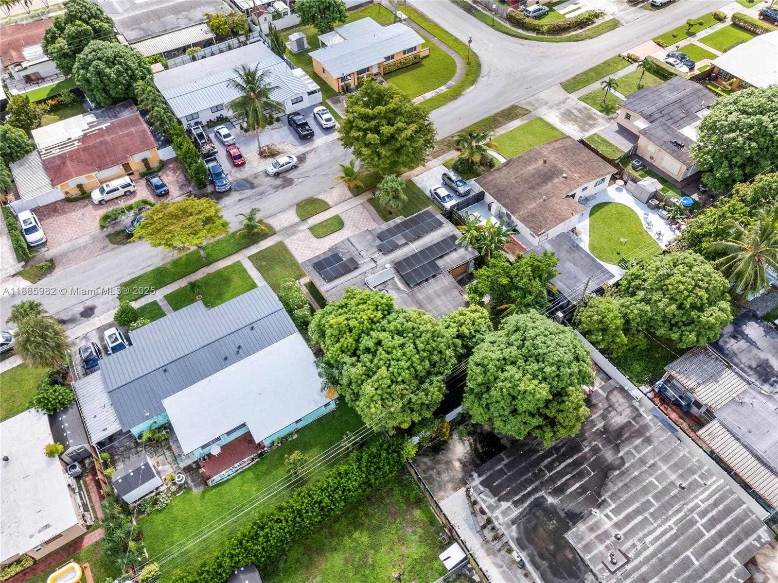 Small Image of 5430 WEST 14TH AVE, Hialeah Number 46