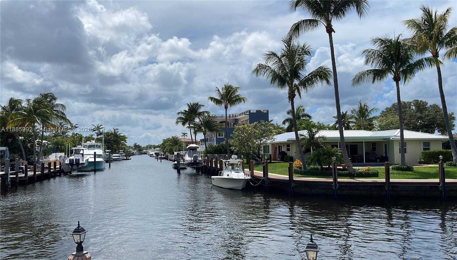 Small Image of 2719 SOUTH EAST 11TH ST, Pompano Beach Number 10