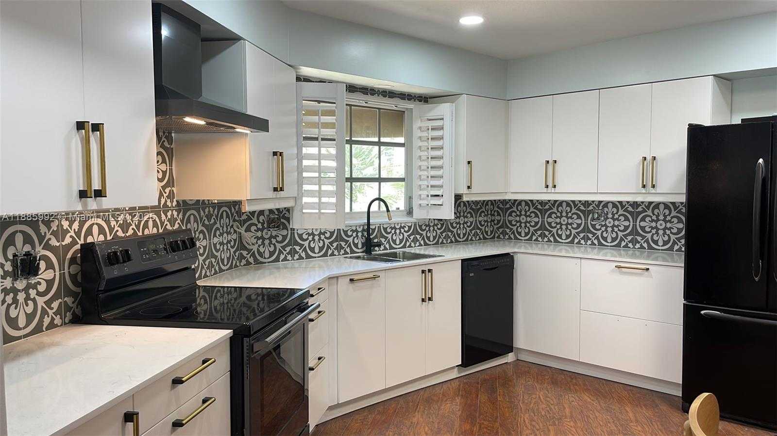 Small Image of 2719 SOUTH EAST 11TH ST, Pompano Beach Number 29