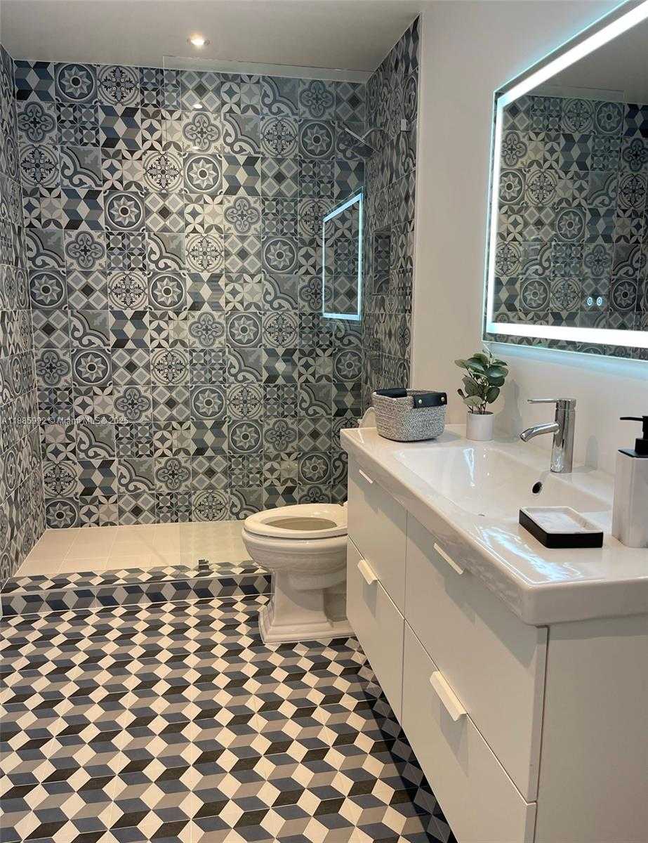 Small Image of 2719 SOUTH EAST 11TH ST, Pompano Beach Number 35