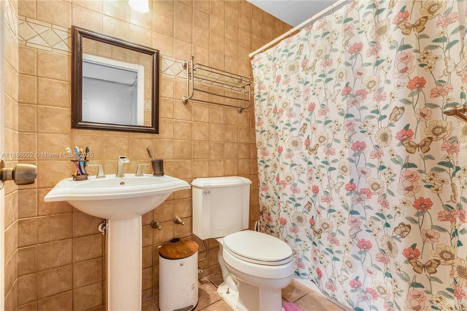 Small Image of 1467 MARTIN CT, Homestead Number 21