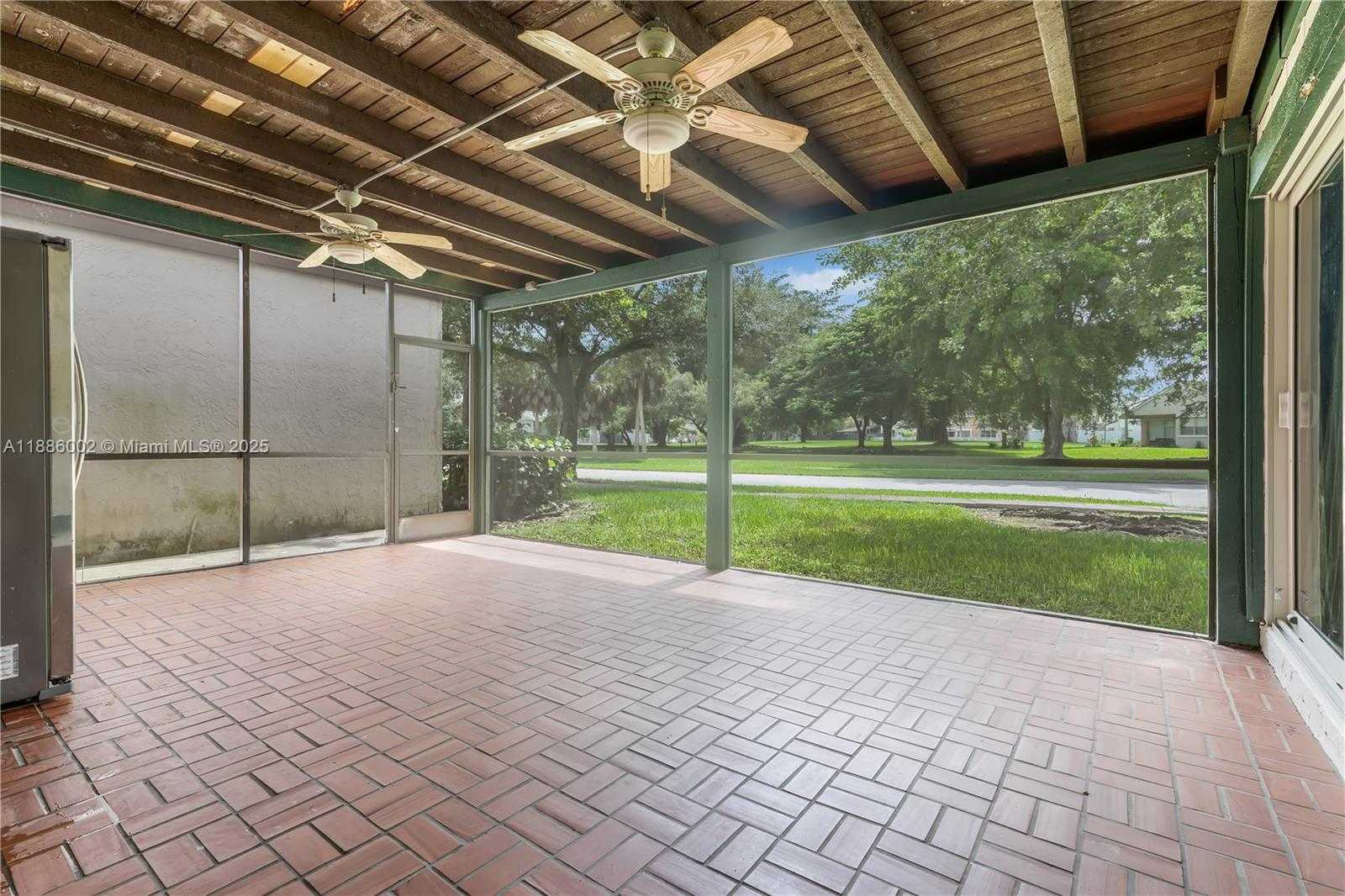Small Image of 1467 MARTIN CT, Homestead Number 24