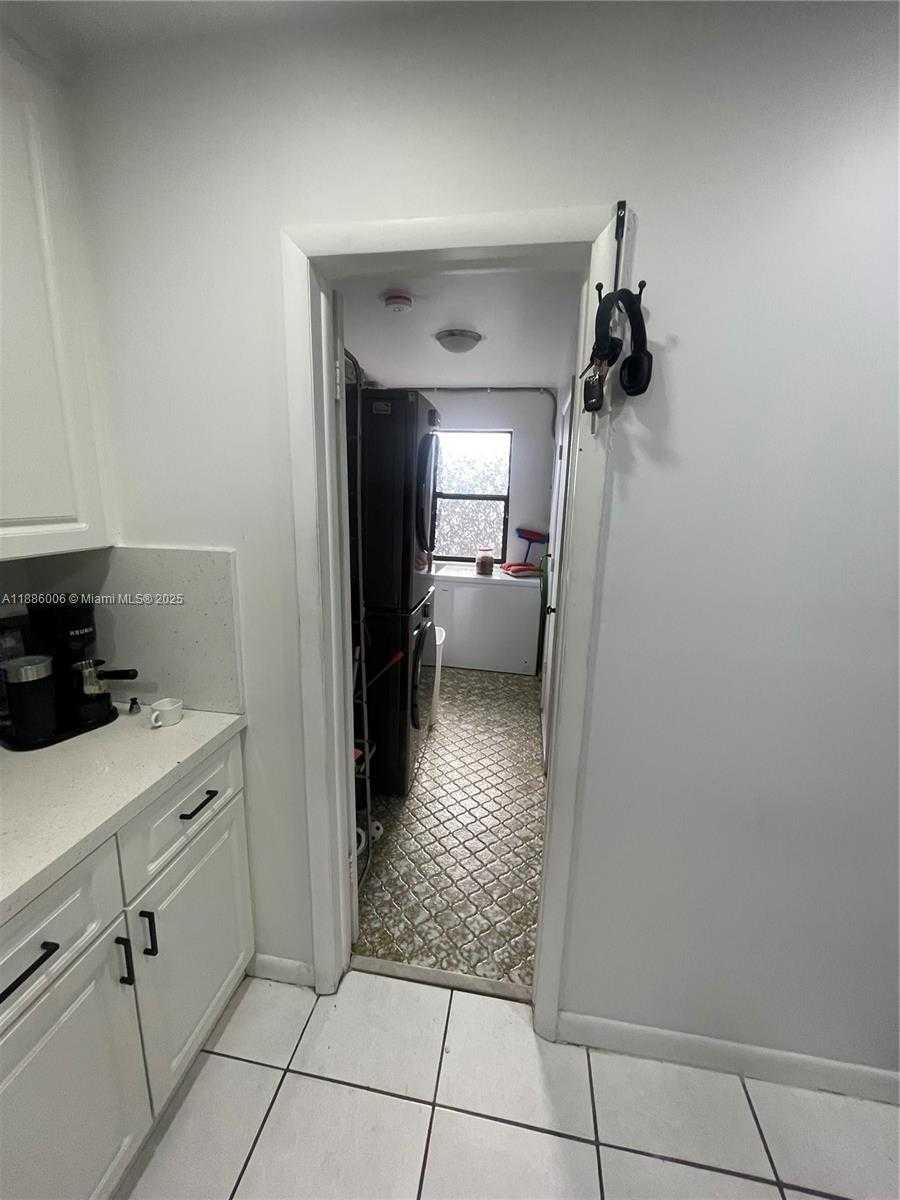 Small Image of 532 NORTH WEST 15TH ST, Homestead Number 13