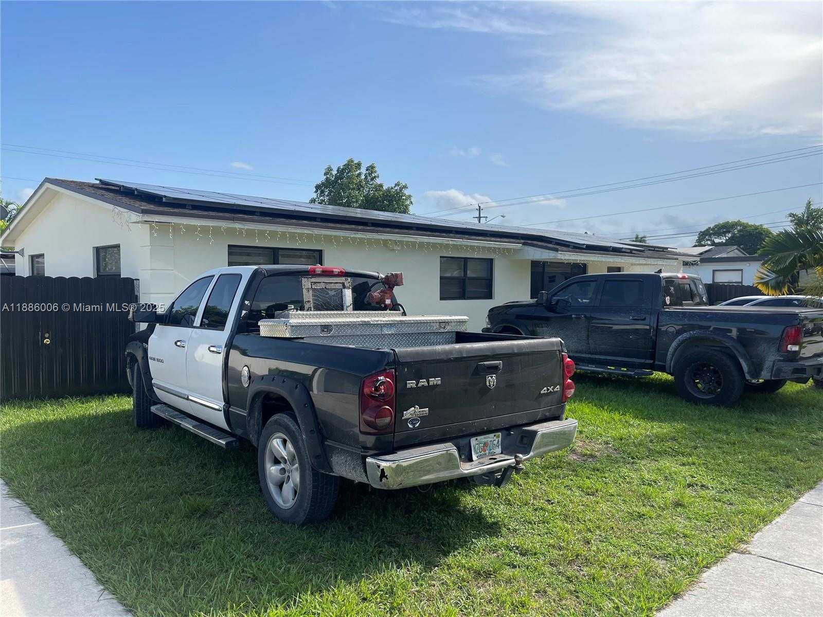 Small Image of 532 NORTH WEST 15TH ST, Homestead Number 3