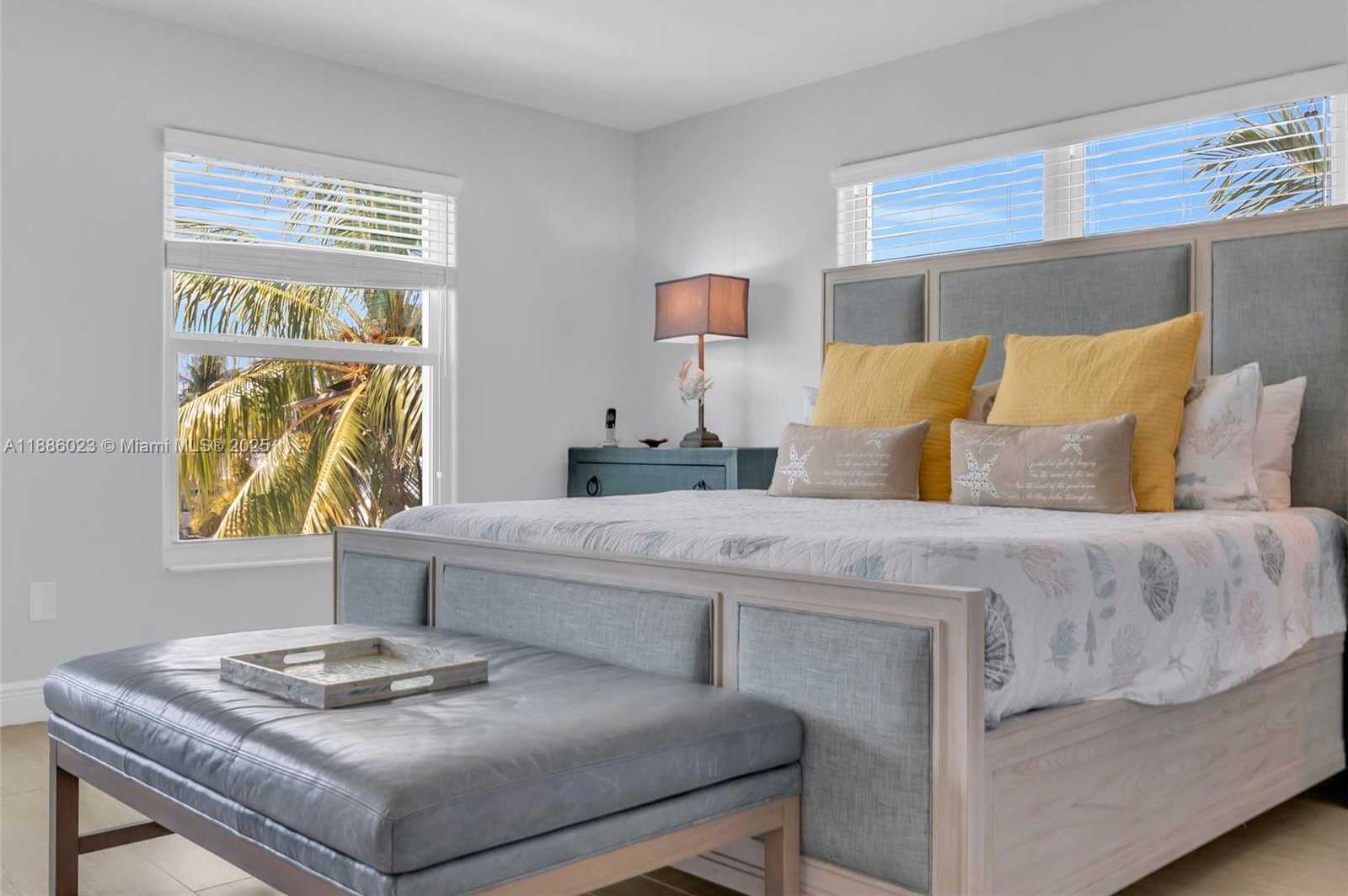 Small Image of 511 4TH ST, Key Colony Number 13