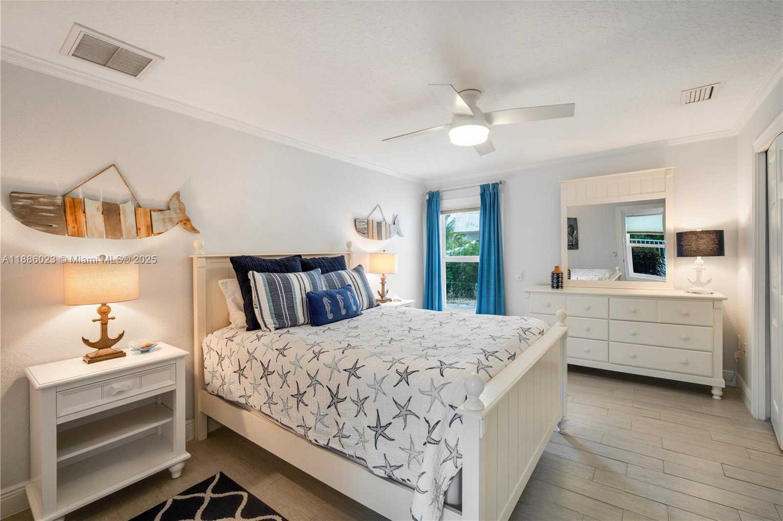 Small Image of 511 4TH ST, Key Colony Number 26