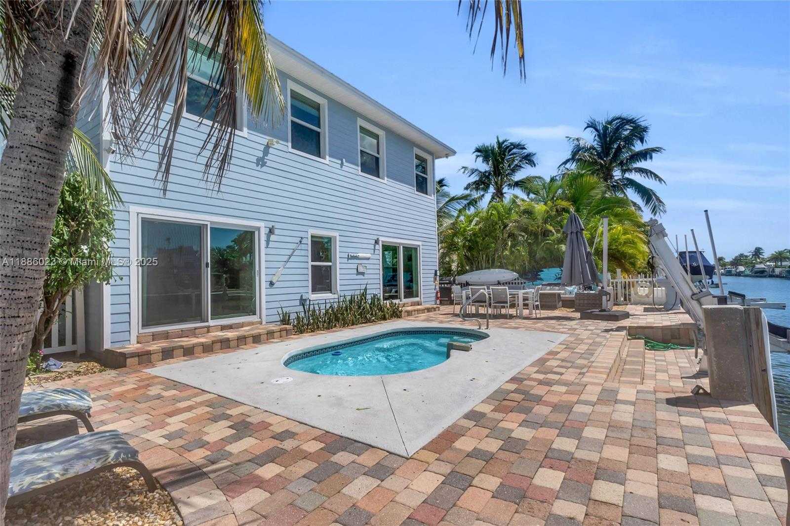 Small Image of 511 4TH ST, Key Colony Number 31