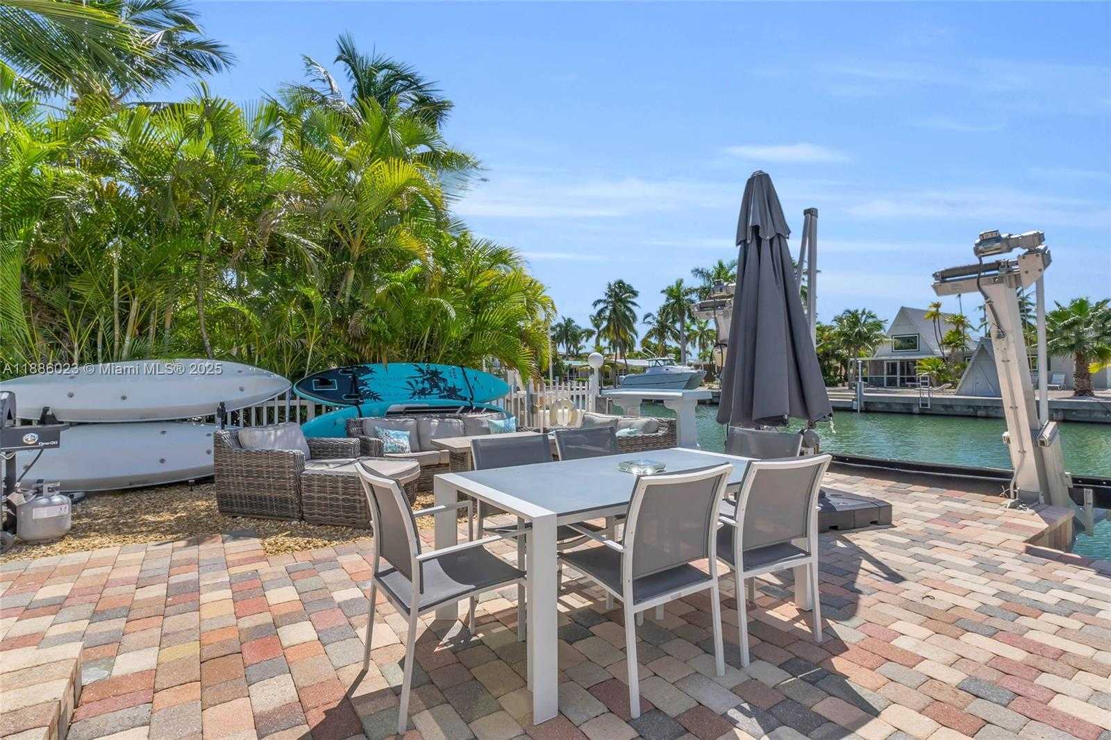 Small Image of 511 4TH ST, Key Colony Number 34