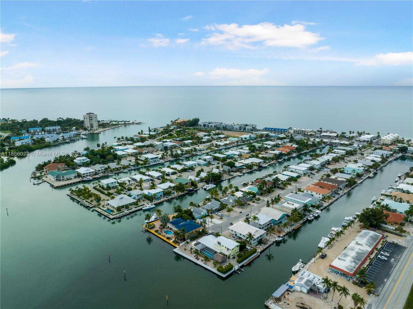 Small Image of 511 4TH ST, Key Colony Number 37