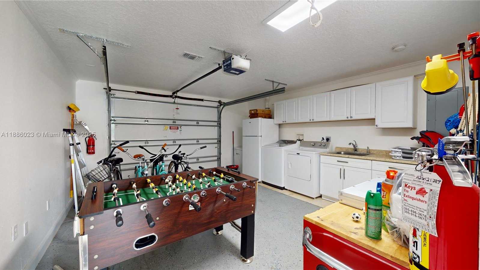 Small Image of 511 4TH ST, Key Colony Number 39