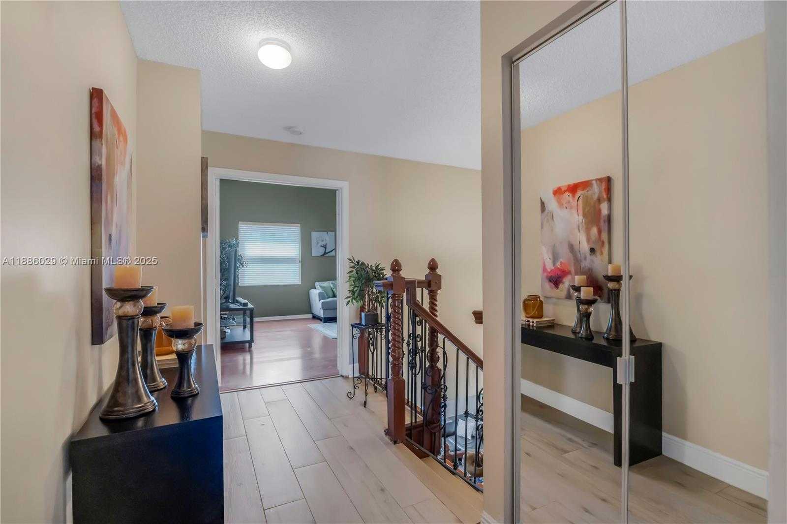 Small Image of 15620 NORTH WEST 12TH PL, Pembroke Pines Number 14