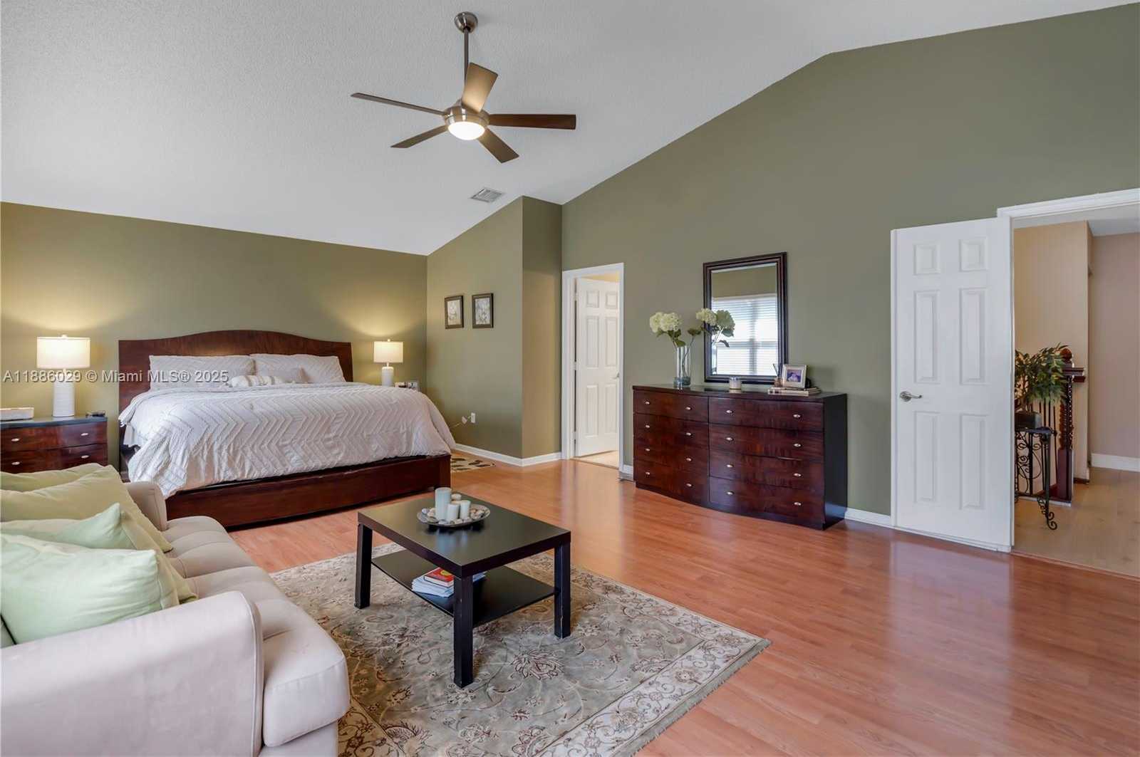Small Image of 15620 NORTH WEST 12TH PL, Pembroke Pines Number 16