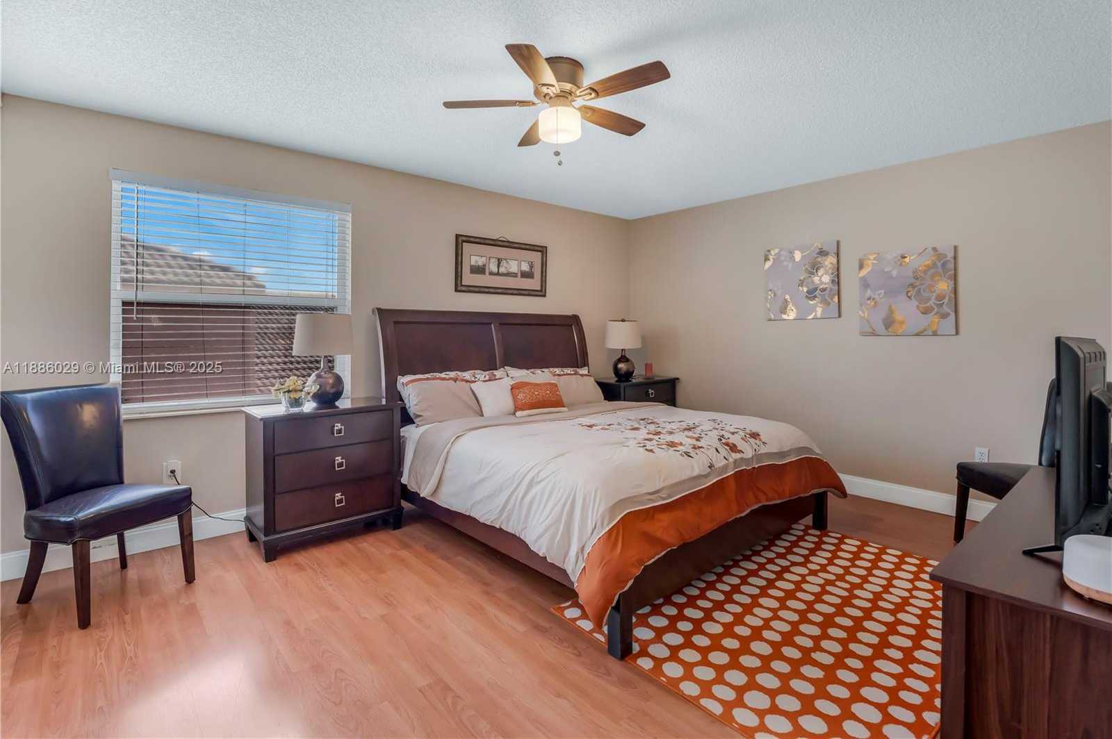 Small Image of 15620 NORTH WEST 12TH PL, Pembroke Pines Number 21