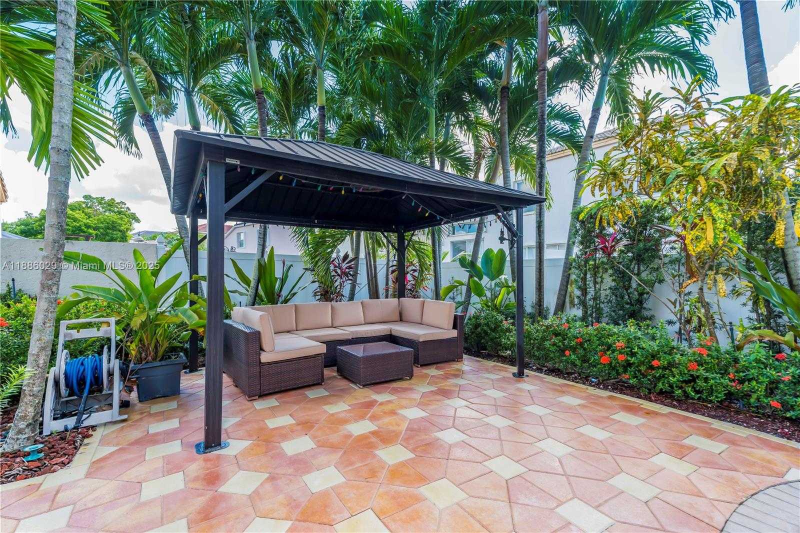 Small Image of 15620 NORTH WEST 12TH PL, Pembroke Pines Number 25