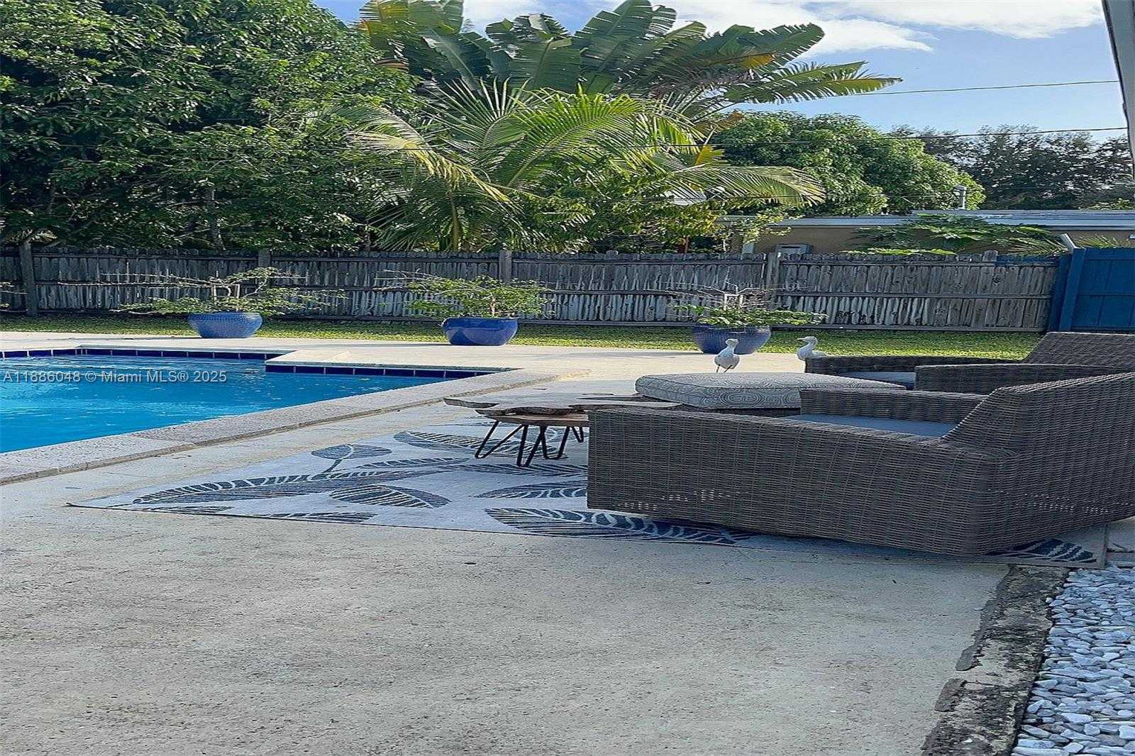 Small Image of 827 NORTH EAST 140TH ST, North Miami Number 19