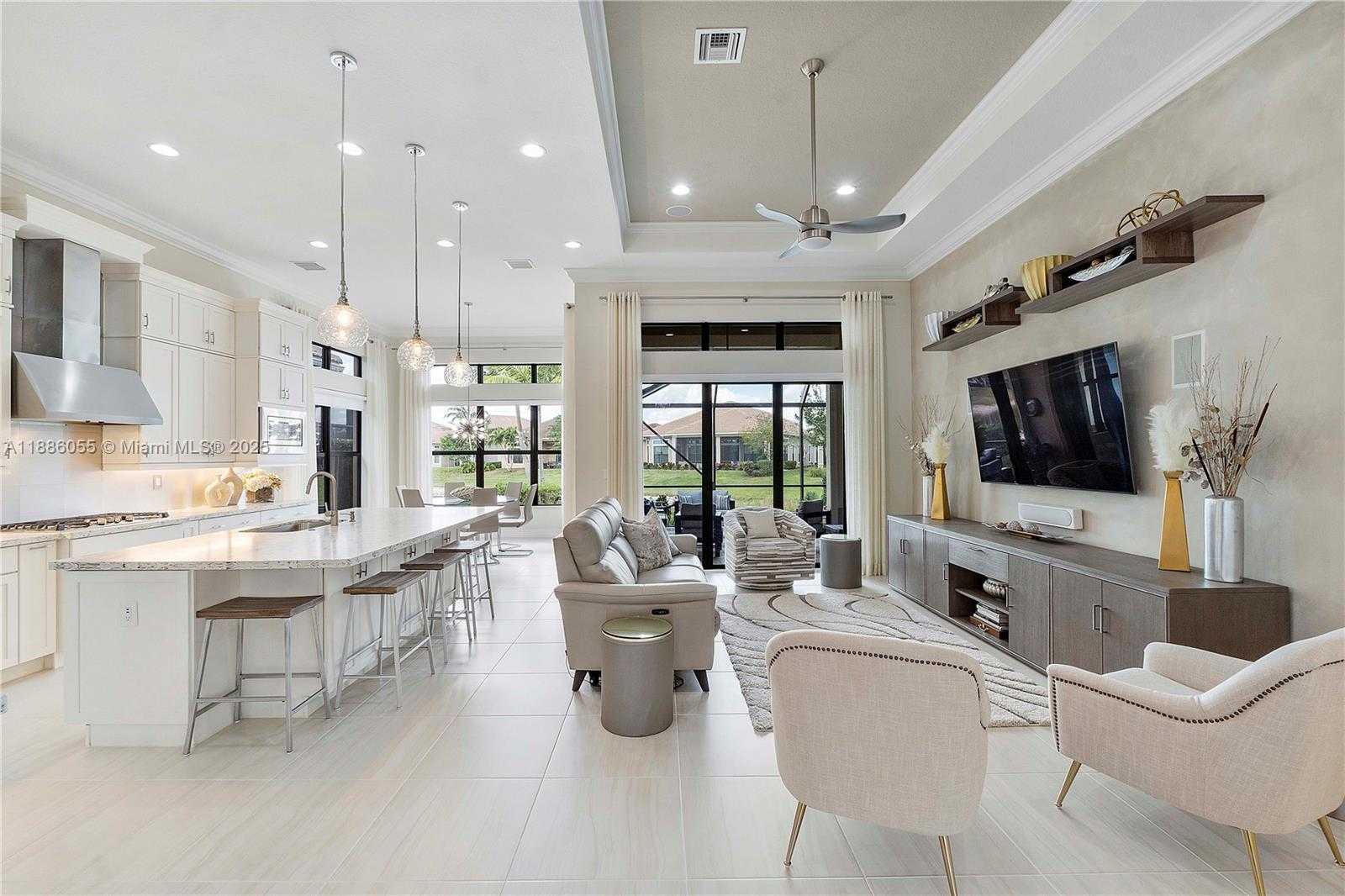 Small Image of 11943 SOUTH LEON CIR N, Parkland Number 13