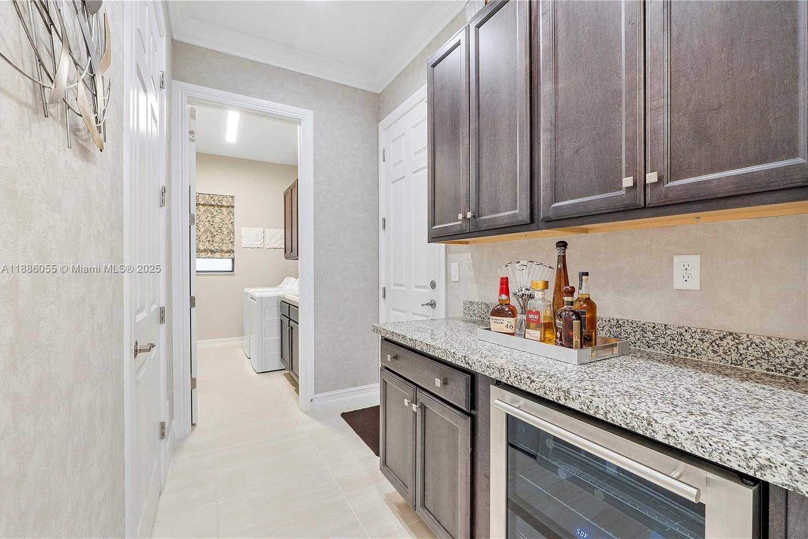 Small Image of 11943 SOUTH LEON CIR N, Parkland Number 34