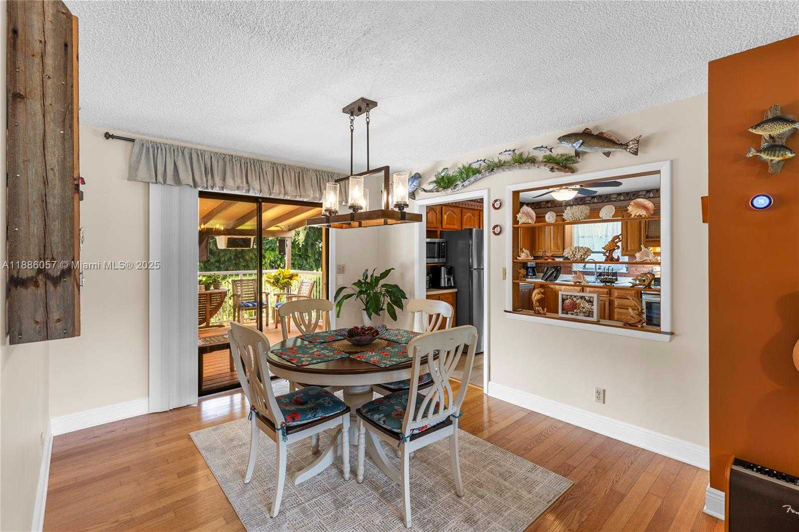 Small Image of 14300 SOUTH WEST 29TH CT, Davie Number 21