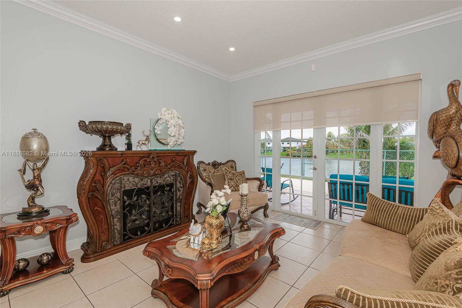 Small Image of 2911 SOUTH WEST 149TH PL, Miami Number 16