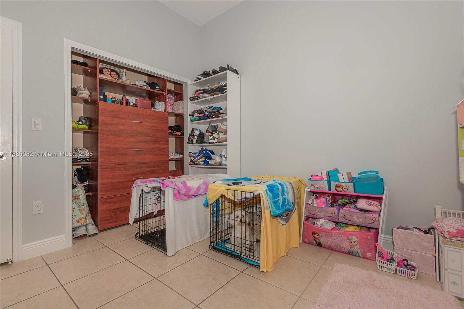 Small Image of 2911 SOUTH WEST 149TH PL, Miami Number 22