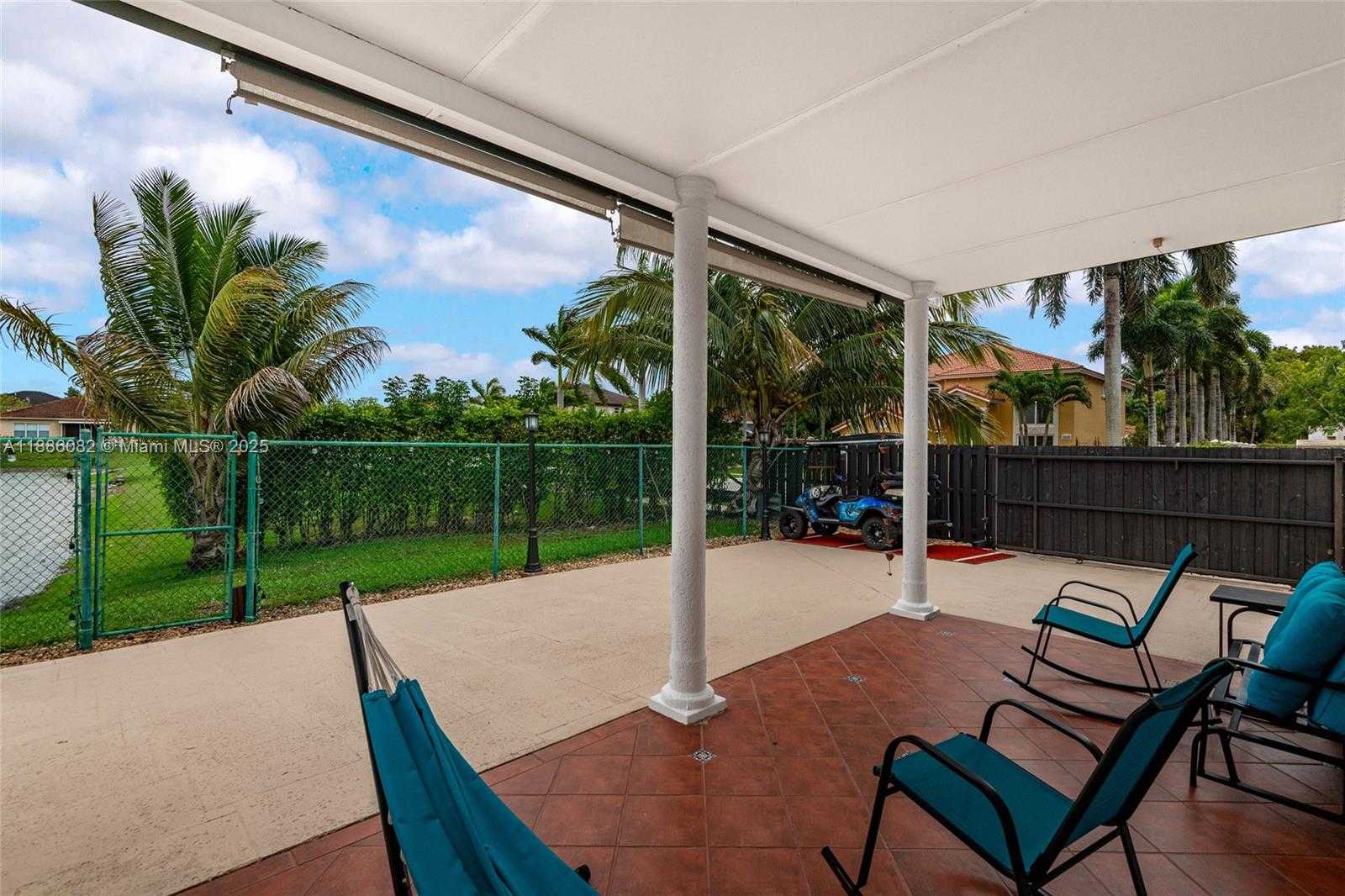 Small Image of 2911 SOUTH WEST 149TH PL, Miami Number 4