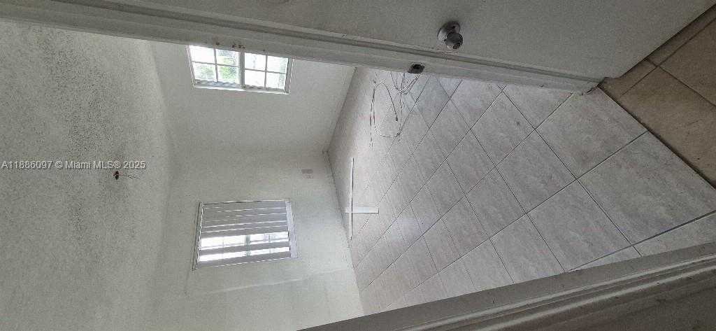 Small Image of 610 EAST 6TH PL, Hialeah Number 8