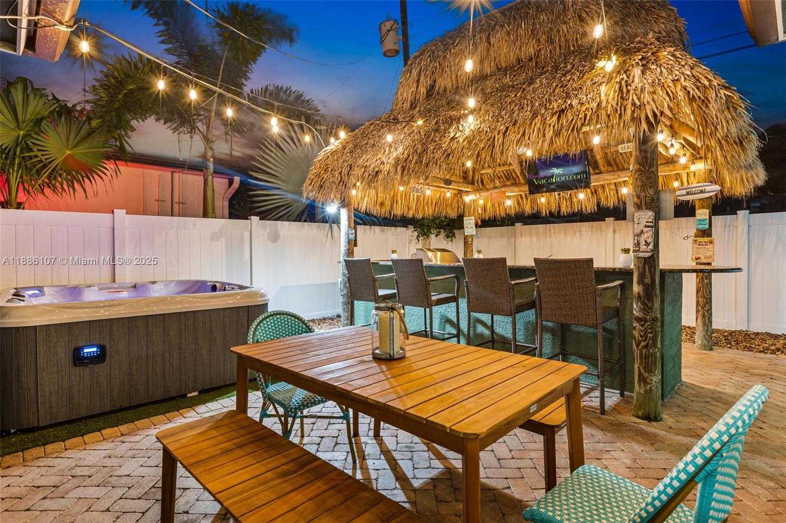 Small Image of 2580 SOUTH EAST 2ND CT, Pompano Beach Number 28