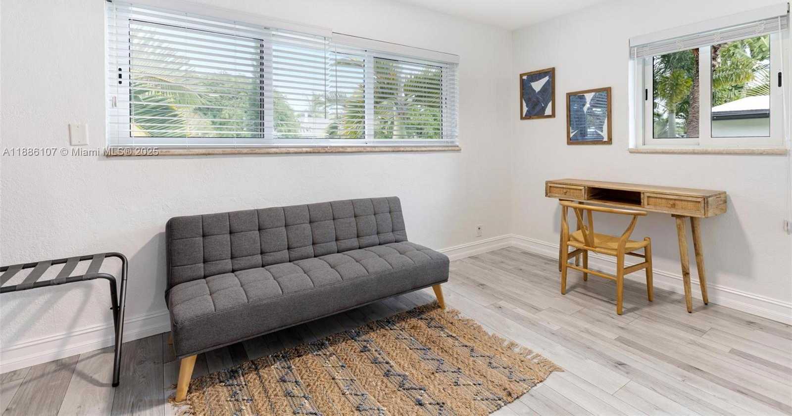 Small Image of 2580 SOUTH EAST 2ND CT, Pompano Beach Number 7