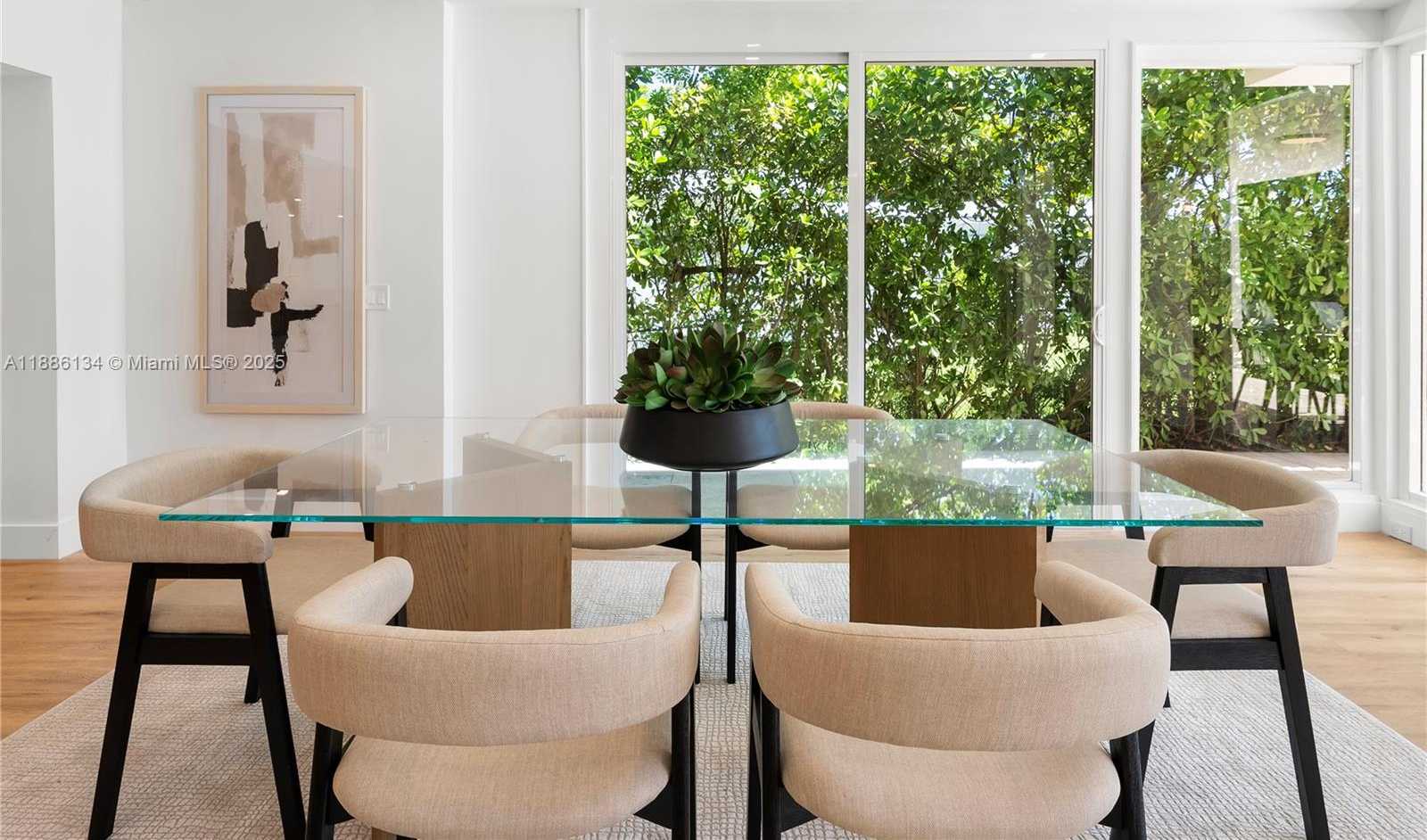 Small Image of 410 SOUTH SHORE DR, Miami Beach Number 20