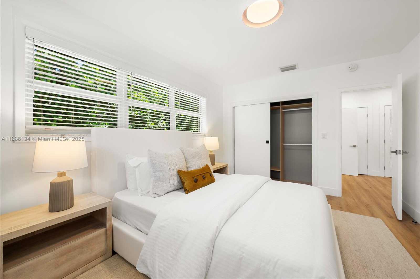 Small Image of 410 SOUTH SHORE DR, Miami Beach Number 38