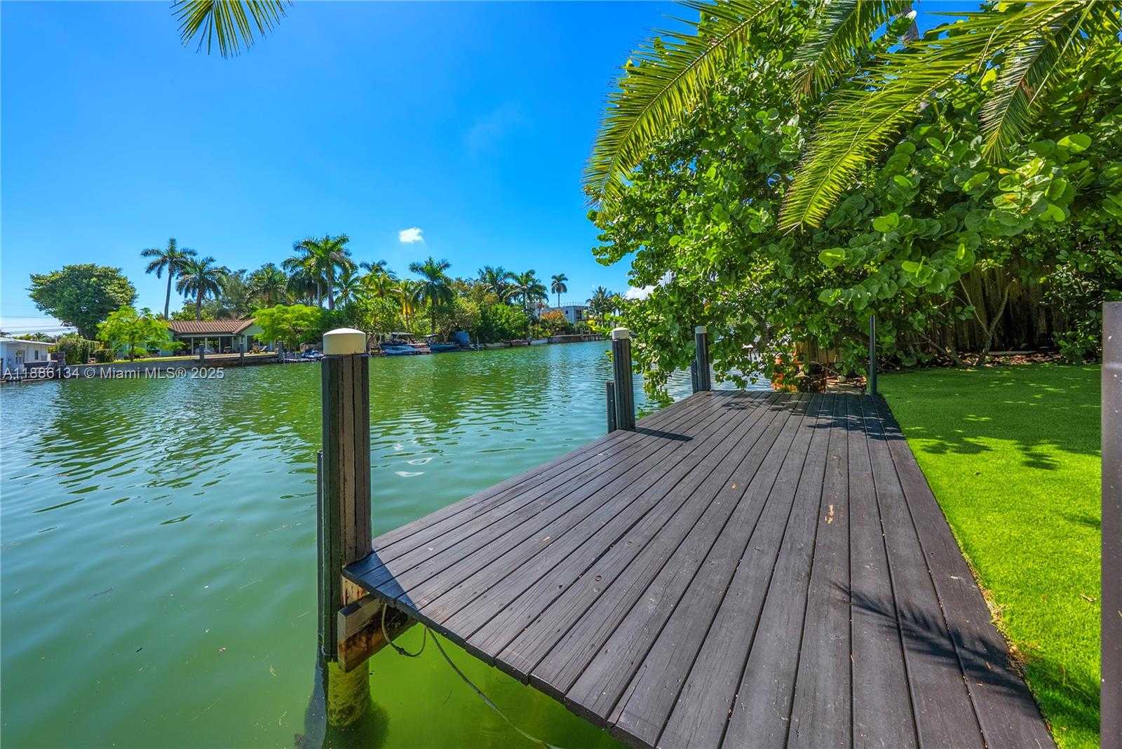 Small Image of 410 SOUTH SHORE DR, Miami Beach Number 41
