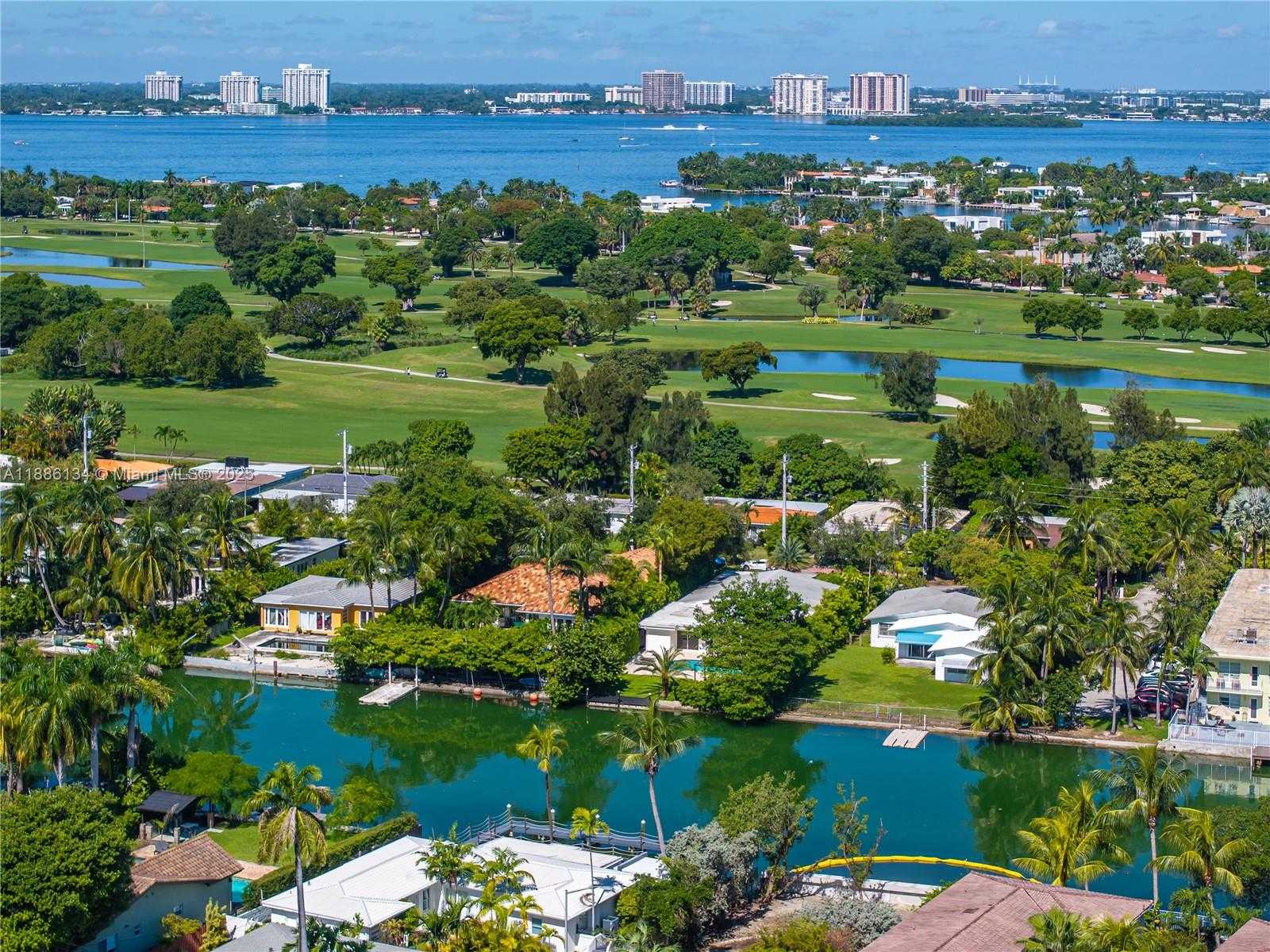 Small Image of 410 SOUTH SHORE DR, Miami Beach Number 51