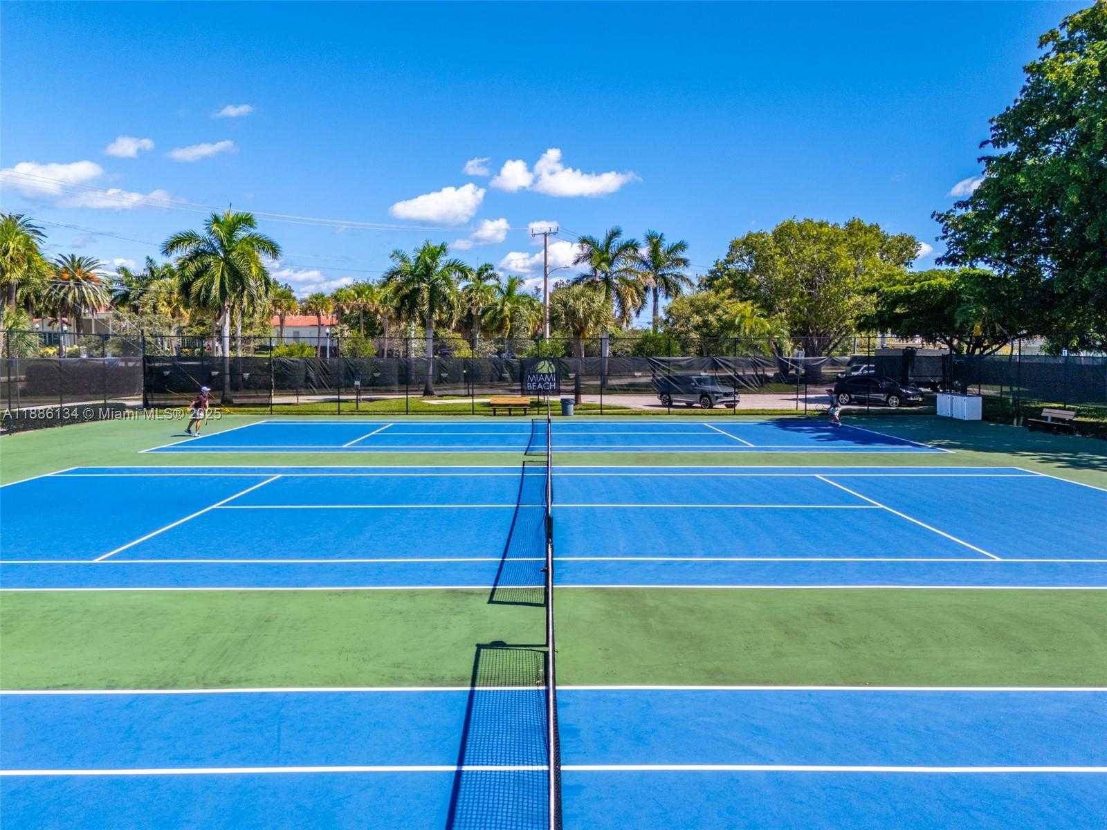 Small Image of 410 SOUTH SHORE DR, Miami Beach Number 55