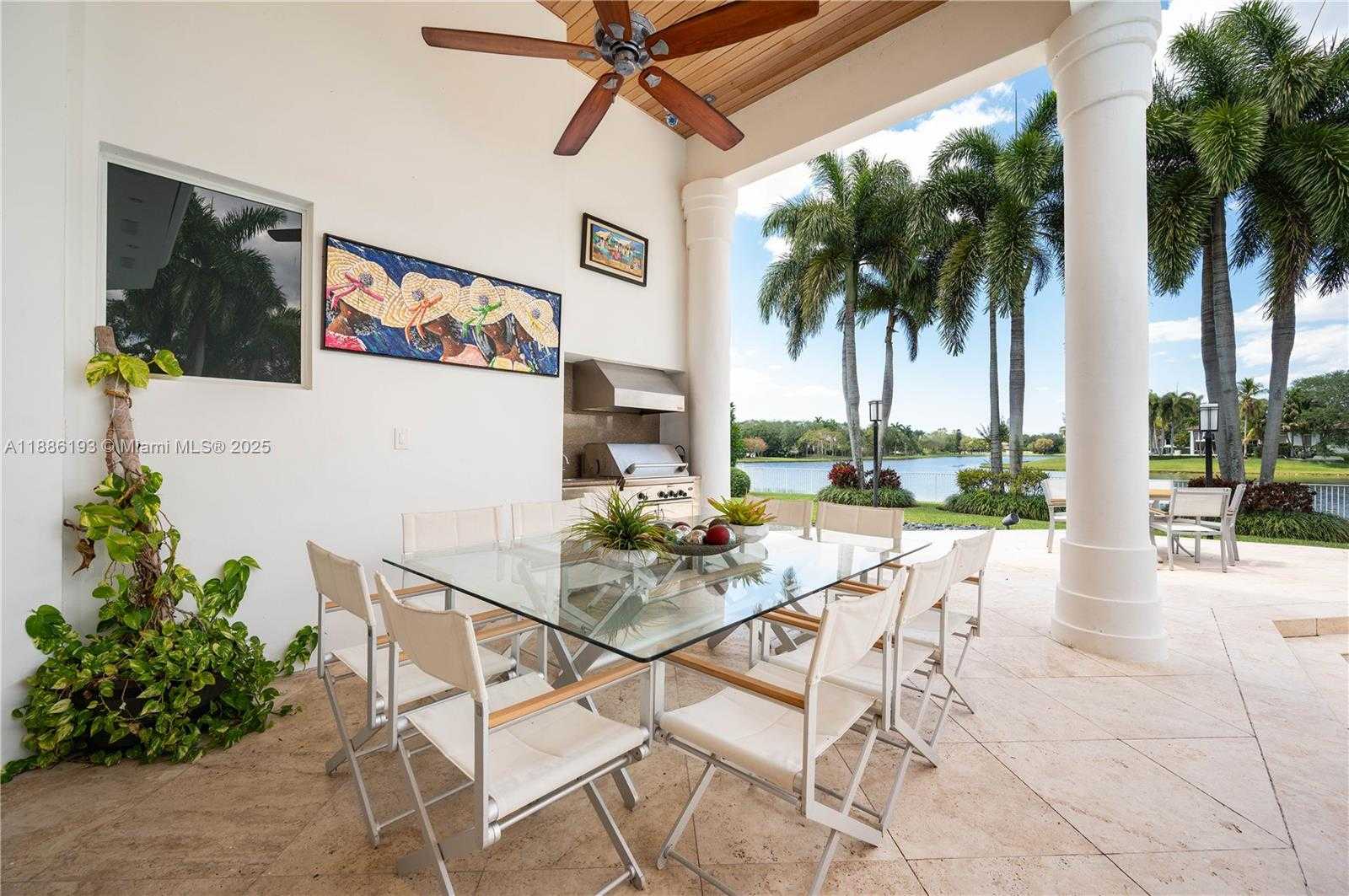 Small Image of 3425 SADDLEBROOK LN, Weston Number 35