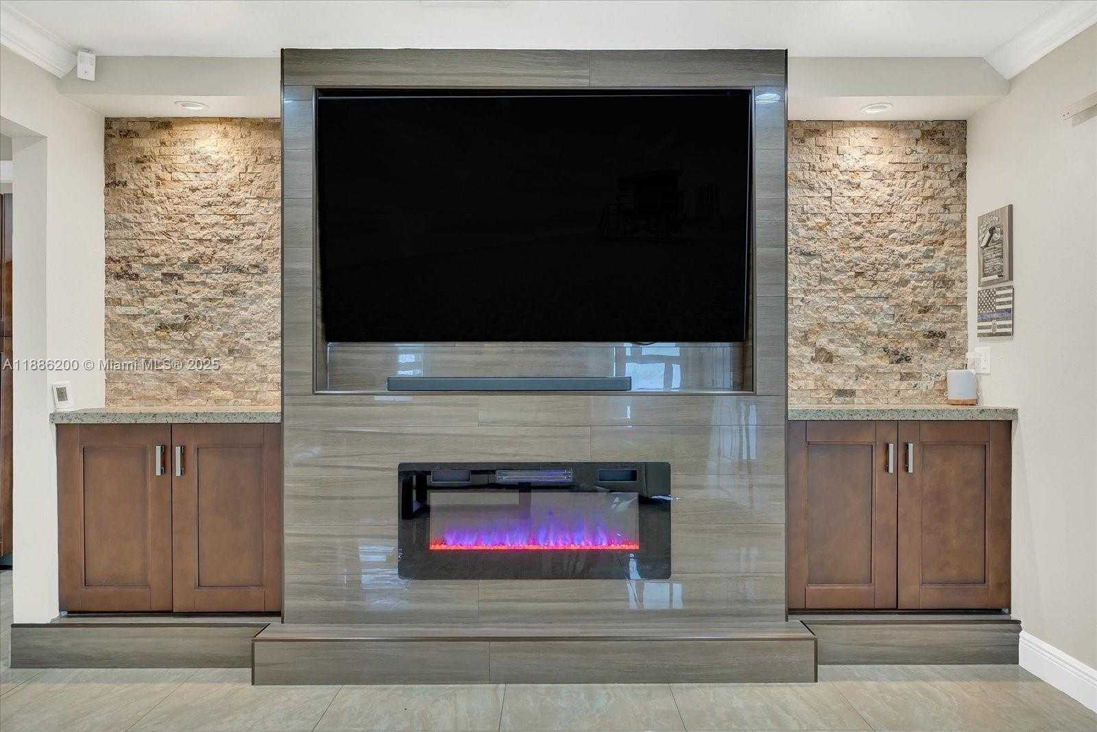 Small Image of 9796 NORTH WEST 28TH TER, Doral Number 20