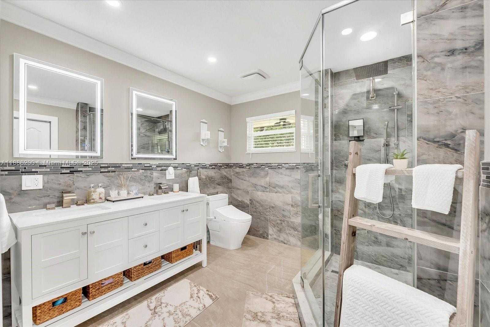 Small Image of 9796 NORTH WEST 28TH TER, Doral Number 24