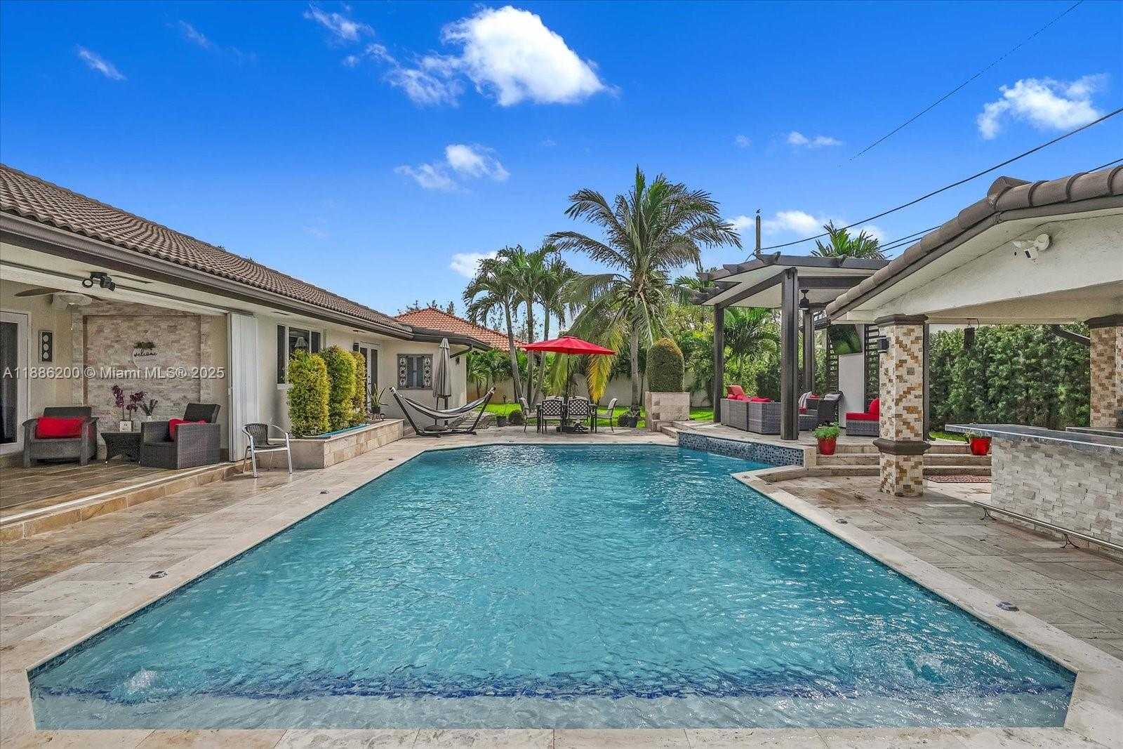 Small Image of 9796 NORTH WEST 28TH TER, Doral Number 35