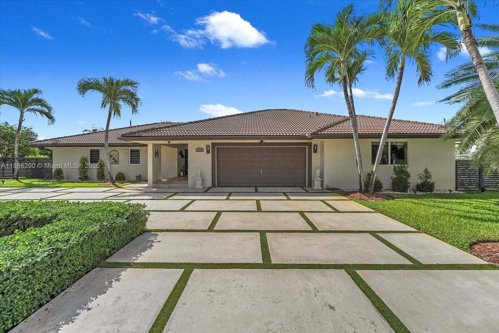 Small Image of 9796 NORTH WEST 28TH TER, Doral Number 6