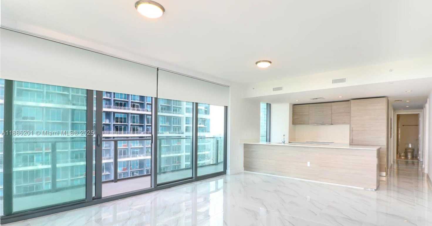 Small Image of 1300 SOUTH MIAMI AVE, Miami Number 2