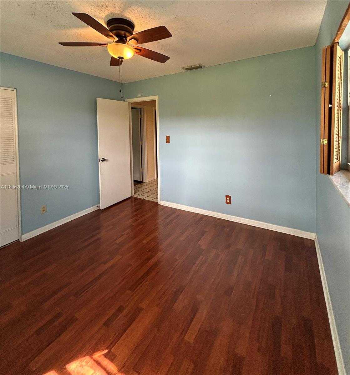 Small Image of 6520 SOUTH WEST 20TH ST, Plantation Number 24