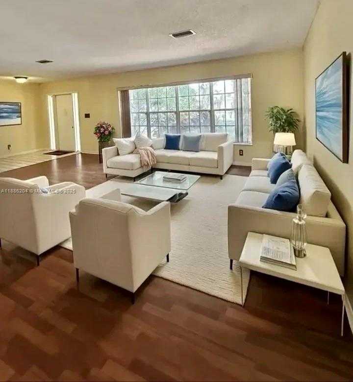 Small Image of 6520 SOUTH WEST 20TH ST, Plantation Number 5