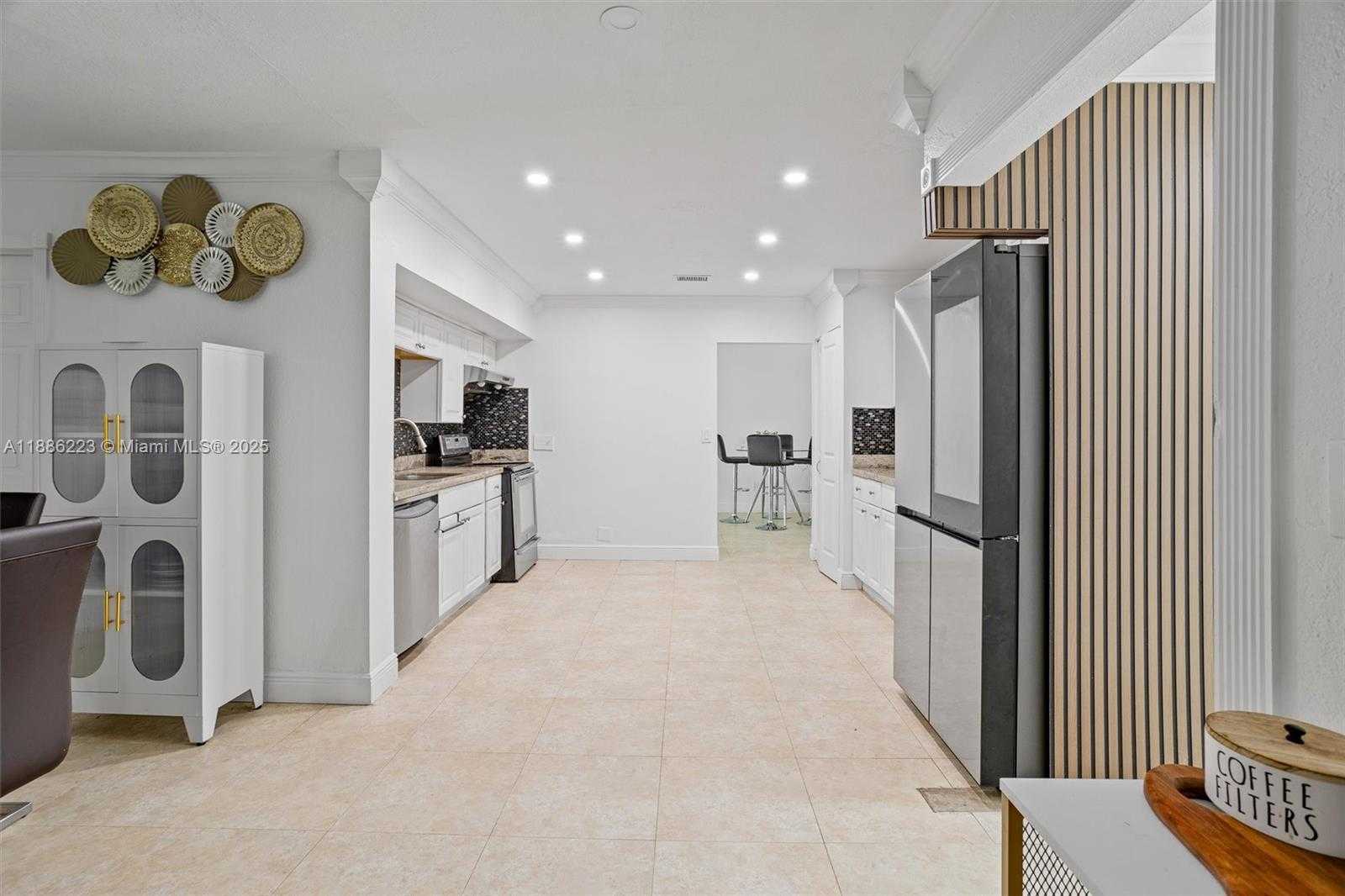 Small Image of 1695 NORTH BLUEBIRD LN, Homestead Number 12