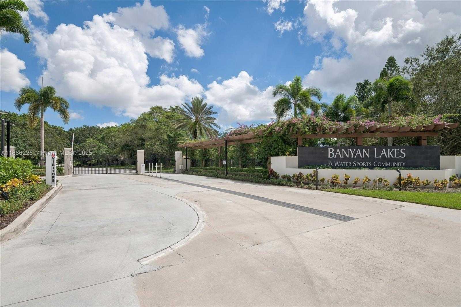 Small Image of 8728 EAST WENDY LN E, West Palm Beach Number 32