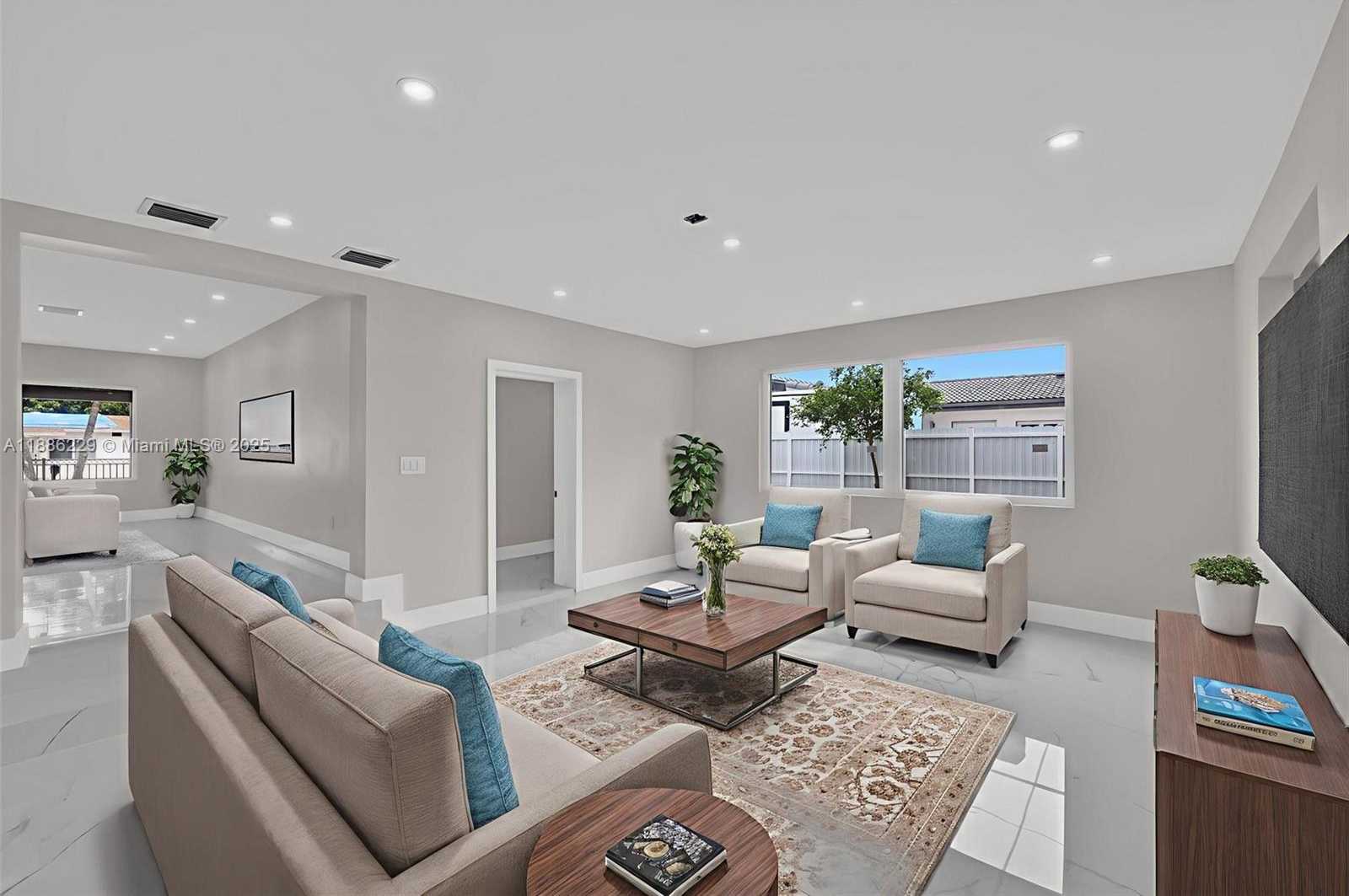 Small Image of 10321 NORTH WEST 32ND PL, Miami Number 13